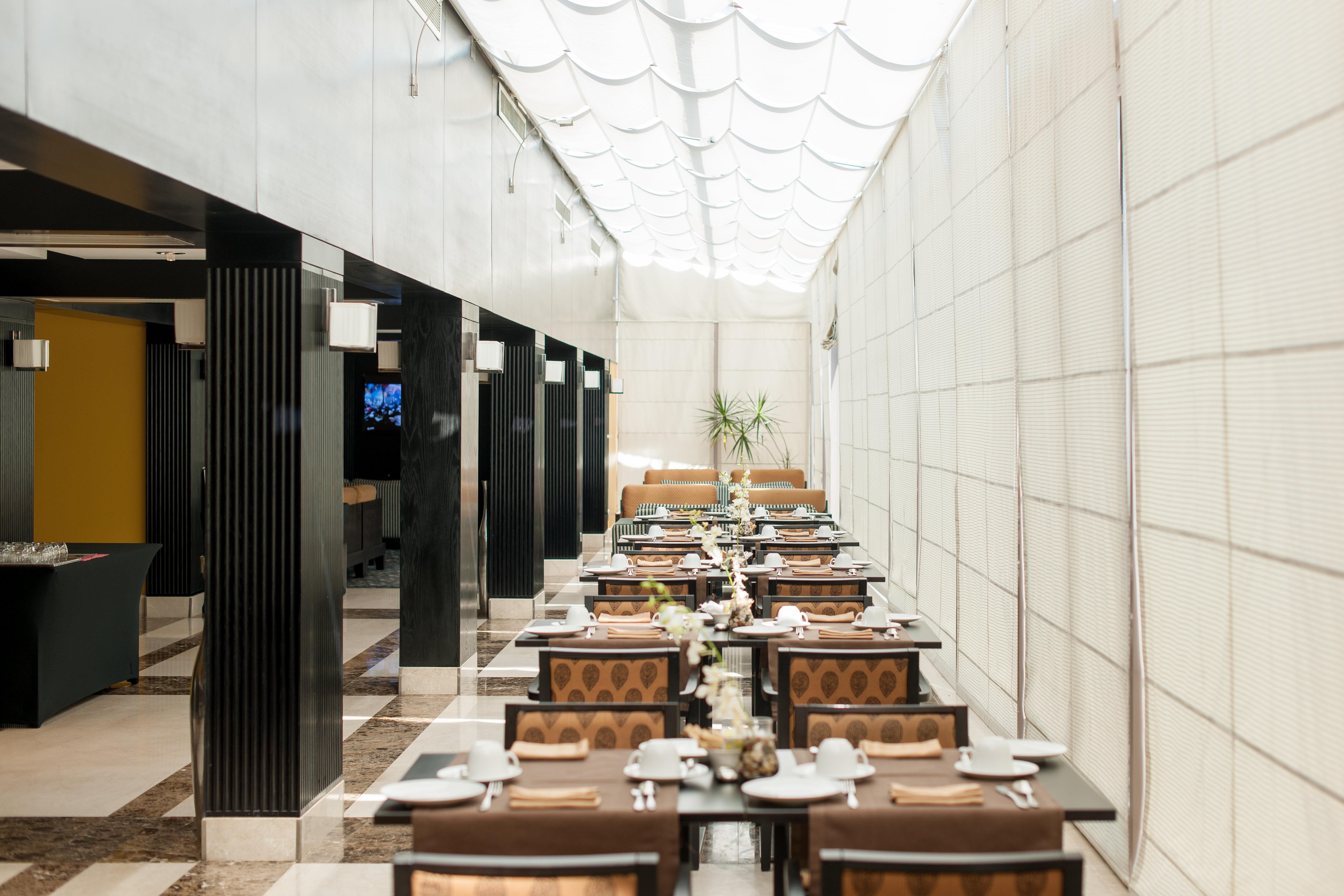 Intercontinental Al Khobar By Ihg Hotel Exterior photo